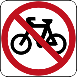 Cyclistes interdits.