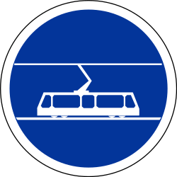 Obligatorische Fahrspur für Straßenbahnen.