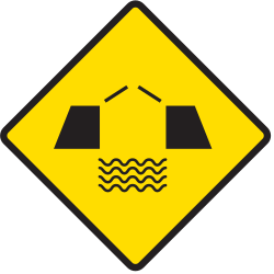 Warnung vor einer beweglichen Brücke.