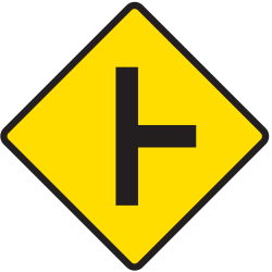 右からの道路との制御されていない交差点に対する警告。