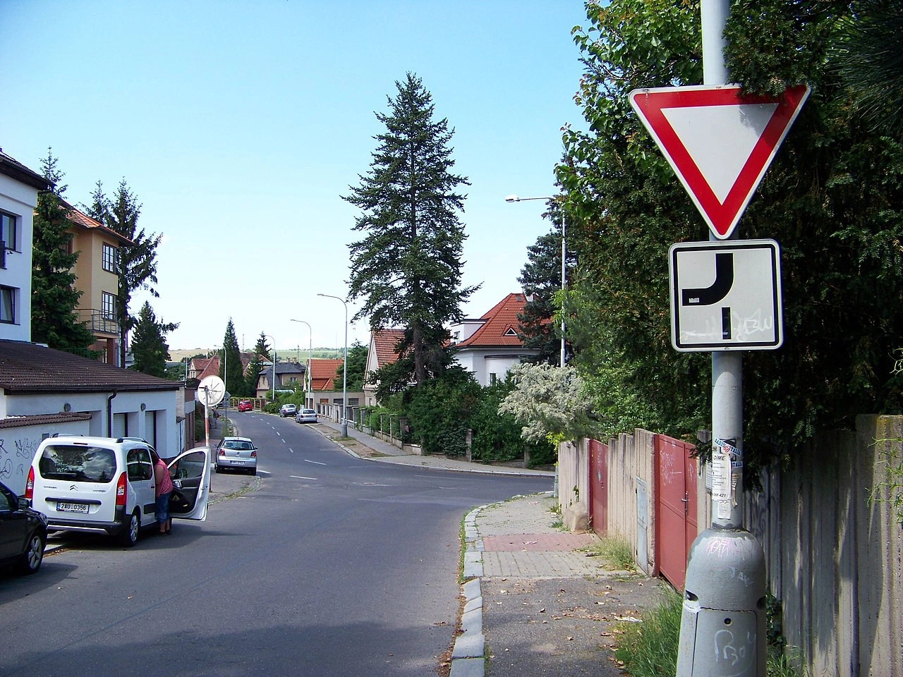Give way