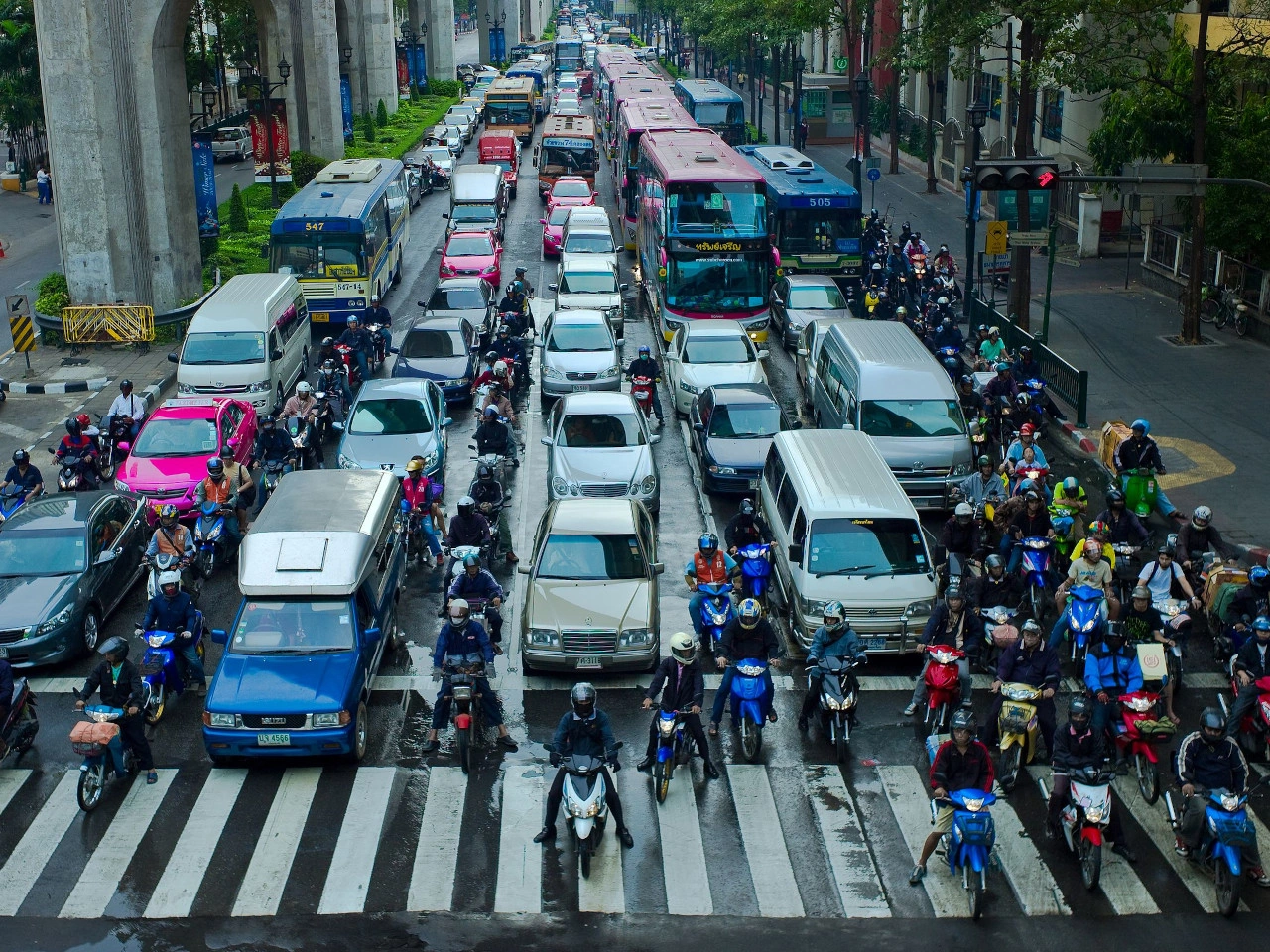 Lane splitting