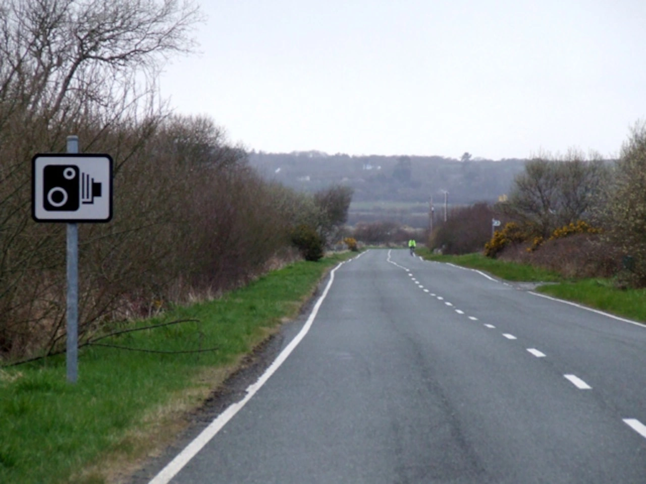 Radar speed sign