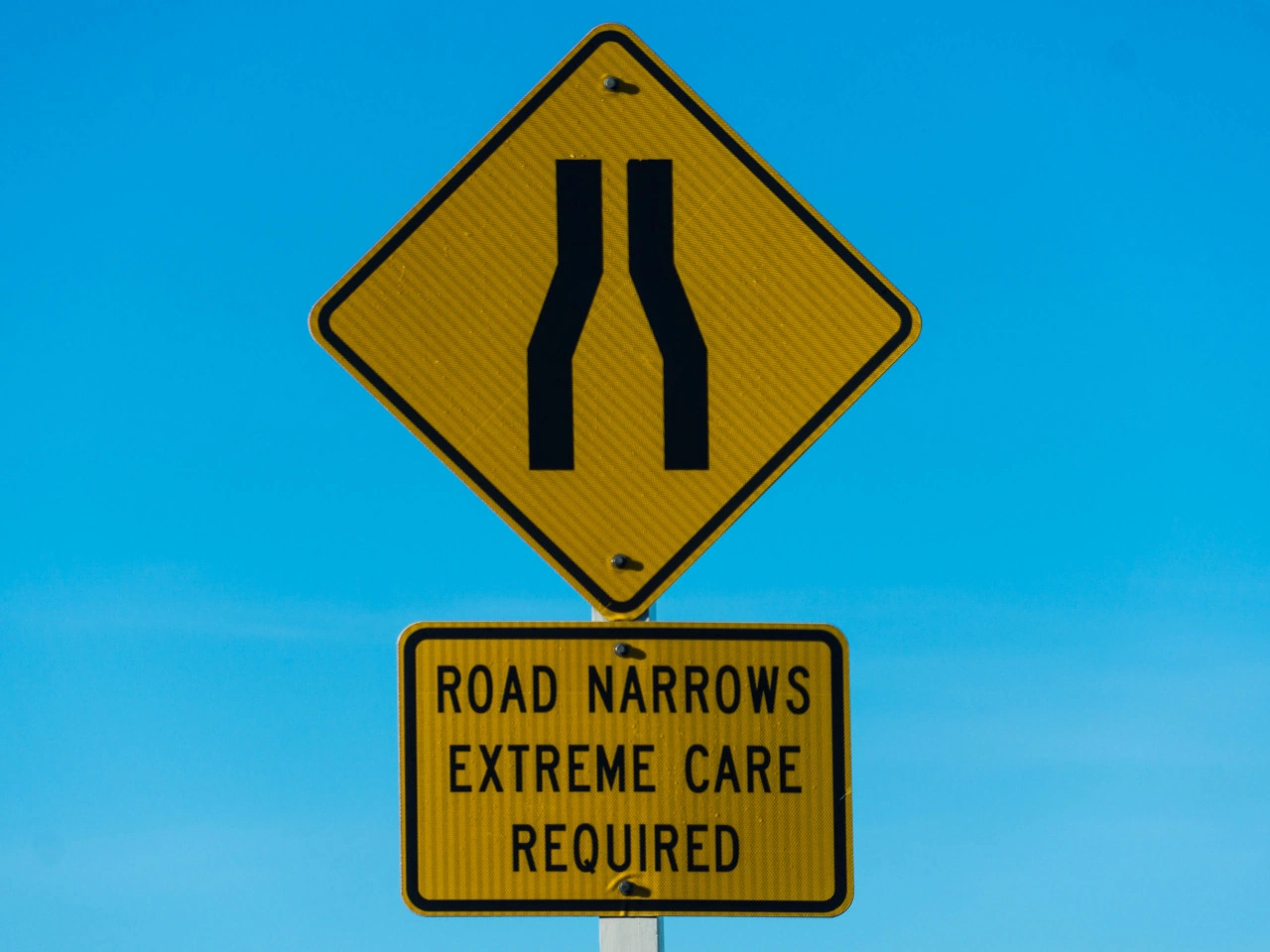 Road narrowing
