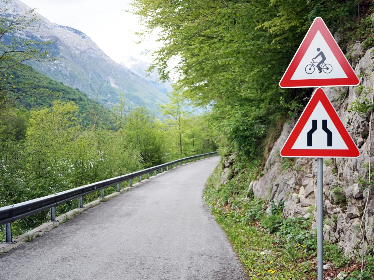 Road narrowing