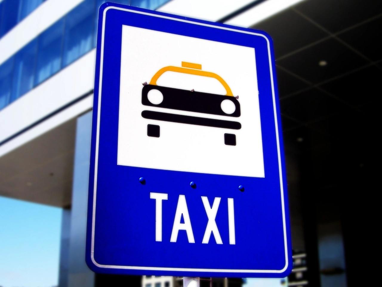 Taxi