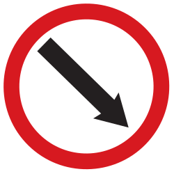 Obstakel rechts voorbijrijden.
