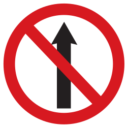 Rechtdoor rijden verboden.
