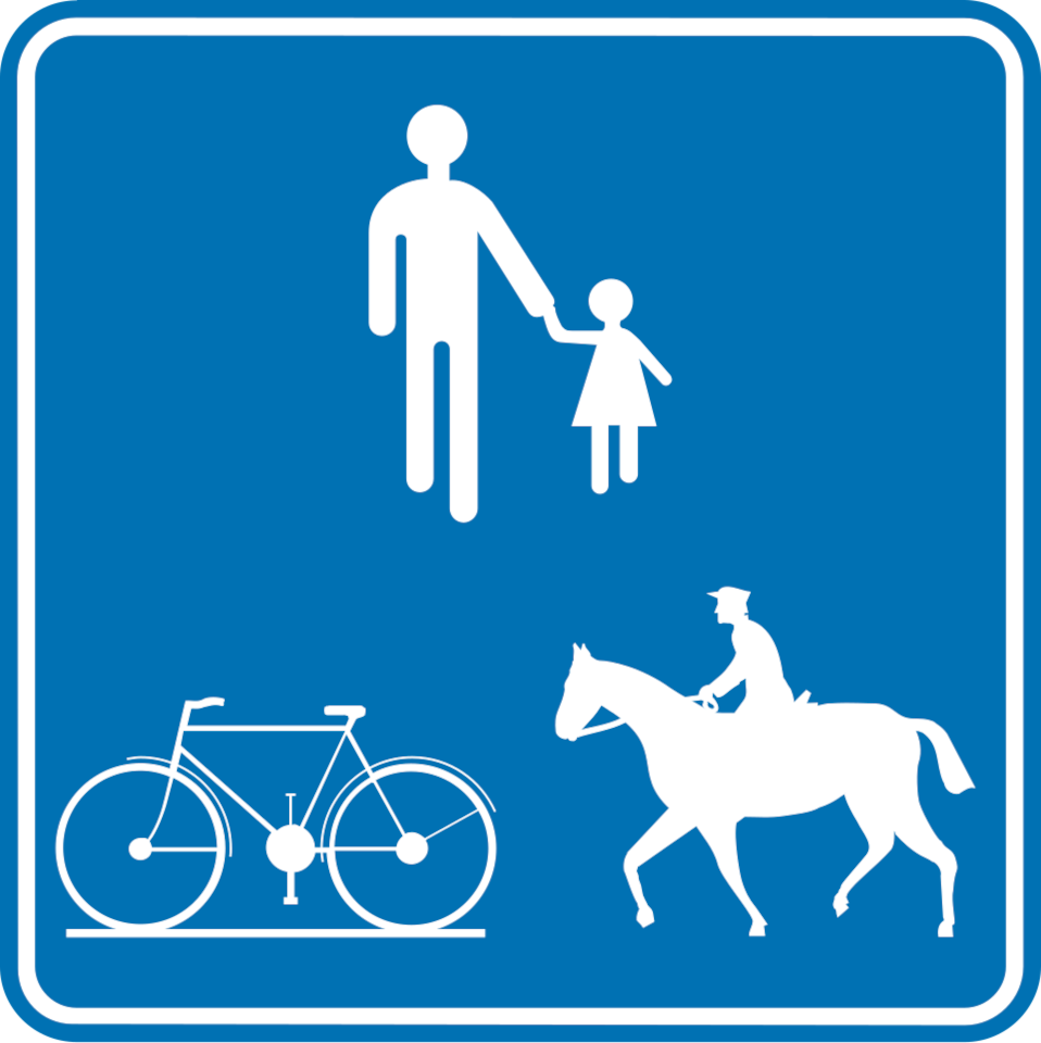 Route réservée aux usagers indiqués.