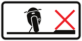 Motorfietsen parkeren op trottoir of berm verboden.