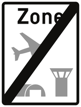 Einde van de luchthavenzone.
