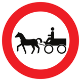 Bespannen voertuigen verboden.