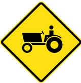 Attention aux tracteurs.