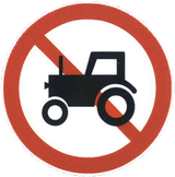 Tracteurs interdits.