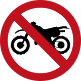Motorfietsen verboden.