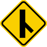 Waarschuwing voor invoegend verkeer van rechts.