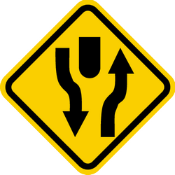 Waarschuwing voor een gescheiden rijbaan.
