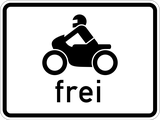Motorfietsen toegestaan.