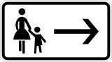 Trottoir rechts.