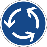 Verplichte rijrichting op de rotonde.