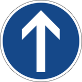 Rechtdoor rijden verplicht.