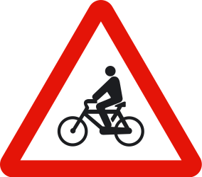 自転車に注意。