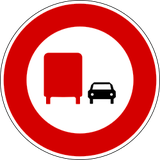 Ultrapassagem proibida para camiões.