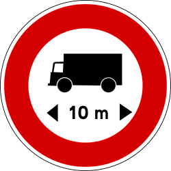 Vehicles longer than indicated prohibited.