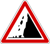 Aviso de queda de pedras.