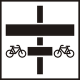 Voorrang voor fietsers vóór het kruispunt.