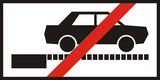 Parkeren op de berm verboden.