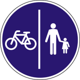 Verplicht gescheiden voet- en fietspad.