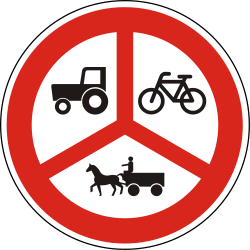 Fietsers, bespannen voertuigen en tractoren verboden.