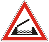 Waarschuwing voor een beweegbare brug.