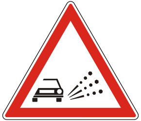 Waarschuwing voor losliggende steenslag.