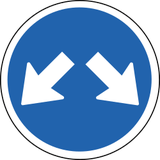 Obstakel langs beide kanten voorbijrijden.