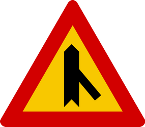 Waarschuwing voor invoegend verkeer van rechts.