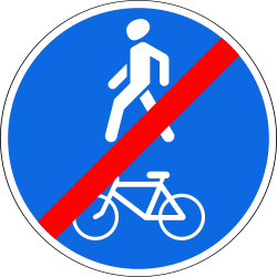 Fim de via partilhada para peões e ciclistas.