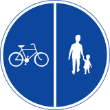 Verplicht gescheiden voet- en fietspad.