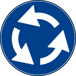Vorgeschriebene Fahrtrichtung im Kreisverkehr.