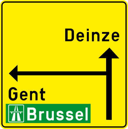 Directions de déviation au carrefour.