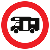 Kampeerwagens verboden.